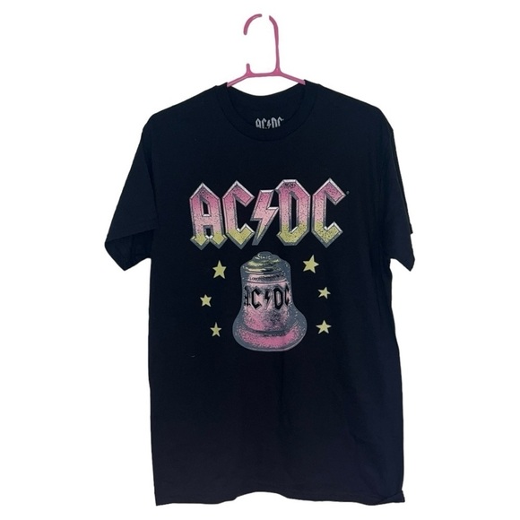 AC/DC Tops - AC/DC Bell Graphic T-Shirt unisex size M NWOT